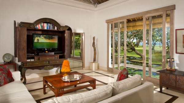 Atas Ombak - Media room  next to the master suite